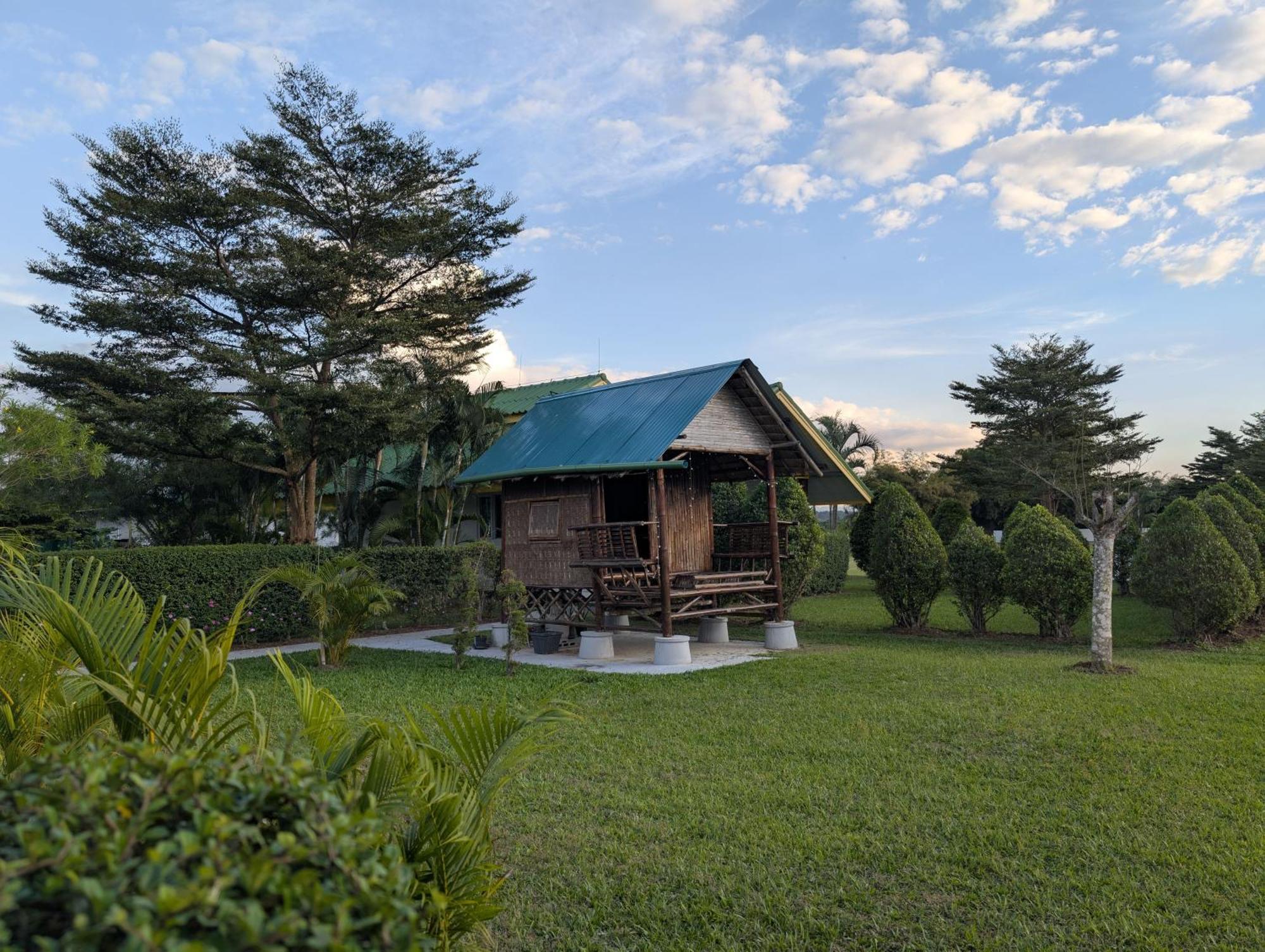 Tao Life Center Hotel Ban Mae Khon Exterior photo